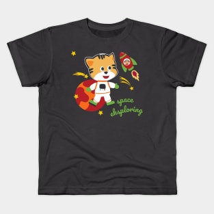 Space cat or astronaut in a space suit with cartoon style. Kids T-Shirt